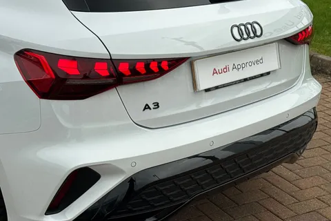 DA25VLC Audi A3 Sportback Black Edition 35 TFSI  150 PS S tronic Thumbnail #8