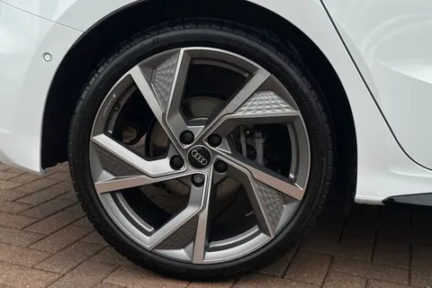 DA25VLC Audi A3 Sportback Black Edition 35 TFSI  150 PS S tronic Thumbnail #10