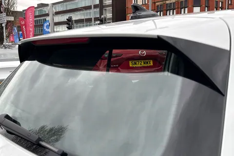 BL72LFW Volkswagen Golf 1.5 TSI Life Euro 6 (s/s) 5dr Thumbnail #28