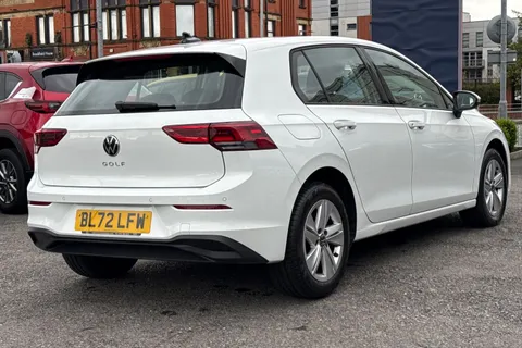 BL72LFW Volkswagen Golf 1.5 TSI Life Euro 6 (s/s) 5dr Thumbnail #32