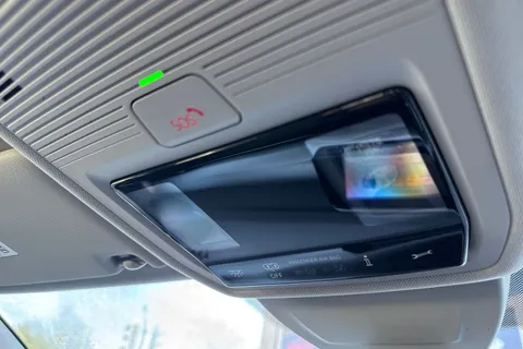 BL72LFW Volkswagen Golf 1.5 TSI Life Euro 6 (s/s) 5dr Thumbnail #47