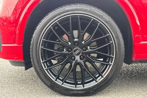 PX70NVY Audi Q2 Black Edition 35 TFSI  150 PS S tronic Thumbnail #14