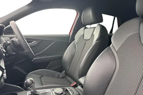 PX70NVY Audi Q2 Black Edition 35 TFSI  150 PS S tronic Thumbnail #17