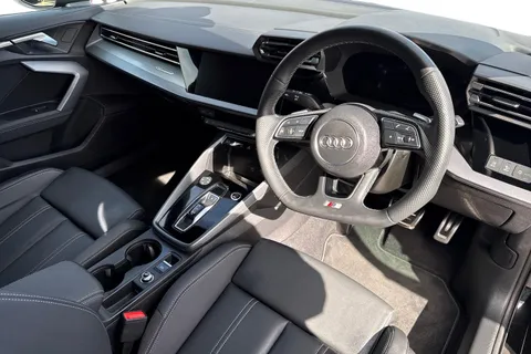 PY74KGZ Audi A3 S line 35 TDI  150 PS S tronic Thumbnail #15