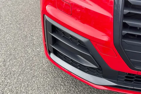 PX70NVY Audi Q2 Black Edition 35 TFSI  150 PS S tronic Thumbnail #26