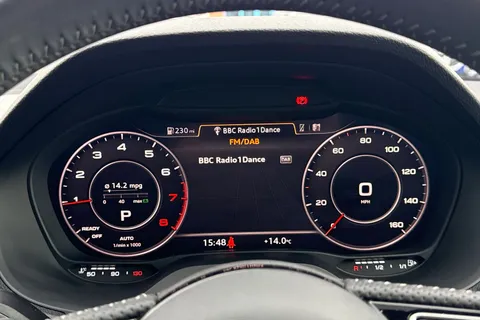 PX70NVY Audi Q2 Black Edition 35 TFSI  150 PS S tronic Thumbnail #48