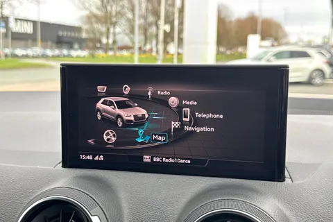 PX70NVY Audi Q2 Black Edition 35 TFSI  150 PS S tronic Thumbnail #50