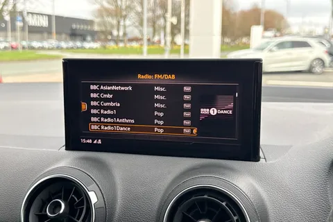 PX70NVY Audi Q2 Black Edition 35 TFSI  150 PS S tronic Thumbnail #52