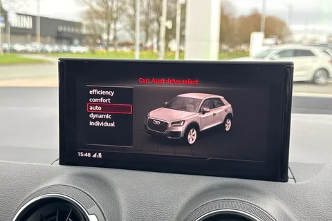 PX70NVY Audi Q2 Black Edition 35 TFSI  150 PS S tronic Thumbnail #54