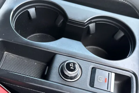 PY74KGZ Audi A3 S line 35 TDI  150 PS S tronic Thumbnail #57