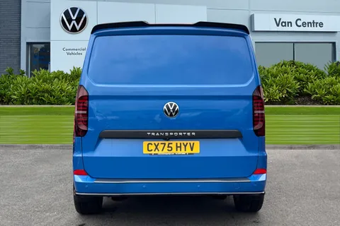 CX75HYV Volkswagen Transporter 2.0 TDI 110 Commerce Pro Van Thumbnail #4