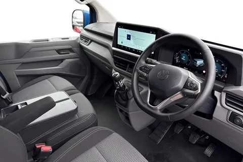 CX75HYV Volkswagen Transporter 2.0 TDI 110 Commerce Pro Van Thumbnail #8