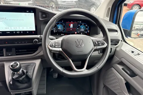 CX75HYV Volkswagen Transporter 2.0 TDI 110 Commerce Pro Van Thumbnail #13