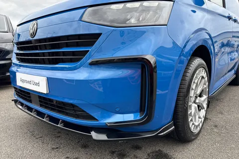 CX75HYV Volkswagen Transporter 2.0 TDI 110 Commerce Pro Van Thumbnail #26