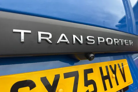 CX75HYV Volkswagen Transporter 2.0 TDI 110 Commerce Pro Van Thumbnail #35