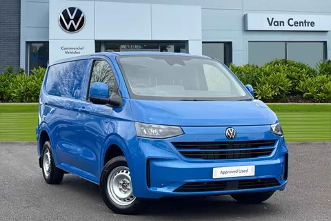 MF26ERU Volkswagen Transporter SWB 150PS AUTO Thumbnail #2