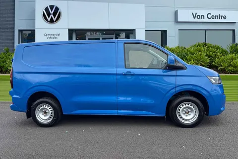 MF26ERU Volkswagen Transporter SWB 150PS AUTO Thumbnail #4