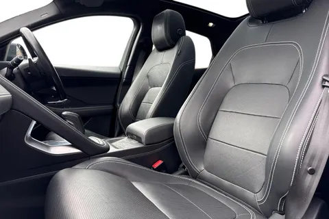 OW19GWM Jaguar E-Pace 2.0 D180 R-Dynamic HSE Auto AWD Euro 6 (s/s) 5dr Thumbnail #12