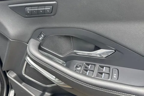 OW19GWM Jaguar E-Pace 2.0 D180 R-Dynamic HSE Auto AWD Euro 6 (s/s) 5dr Thumbnail #19