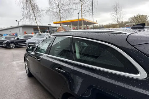 LD19WBY Jaguar XF 2.0d Portfolio Sportbrake Euro 6 (s/s) 5dr Thumbnail #29