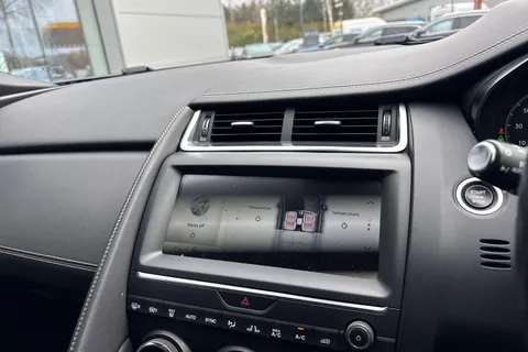 OW19GWM Jaguar E-Pace 2.0 D180 R-Dynamic HSE Auto AWD Euro 6 (s/s) 5dr Thumbnail #41