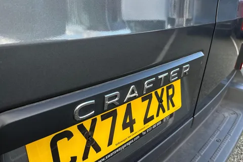 CX74ZXR Volkswagen Crafter 2.0 TDI 140PS Commerce High Roof Van Thumbnail #29