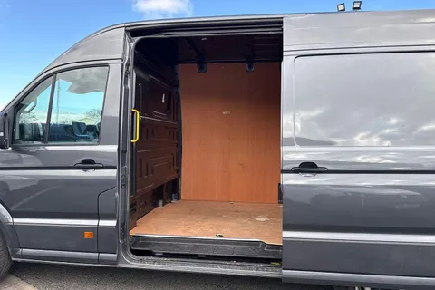 CX74ZXR Volkswagen Crafter 2.0 TDI 140PS Commerce High Roof Van Thumbnail #35