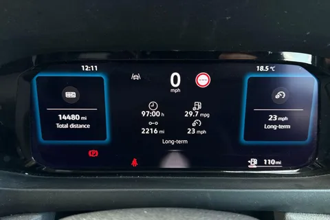 CX74ZXR Volkswagen Crafter 2.0 TDI 140PS Commerce High Roof Van Thumbnail #41