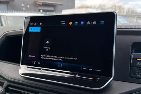 CX74ZXR Volkswagen Crafter 2.0 TDI 140PS Commerce High Roof Van Thumbnail #45