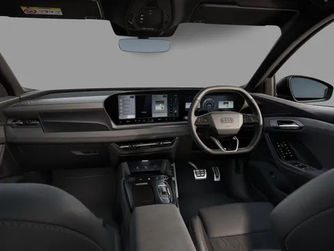  Audi Q6 E-Tron 100kWh Black Edition Auto quattro 5dr Thumbnail #6