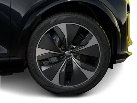  Audi Q6 E-Tron 100kWh Performance Black Edition Auto 5dr Thumbnail #8