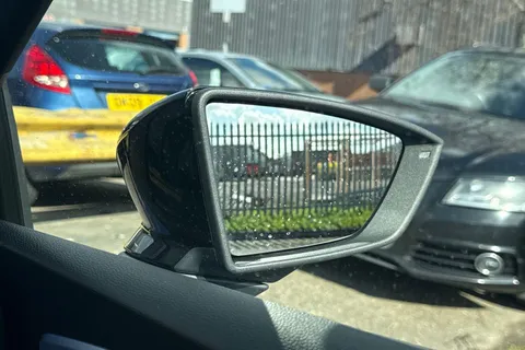 18 of 41 for SEAT Ibiza 1.0 TSI FR Euro 6 (s/s) 5dr