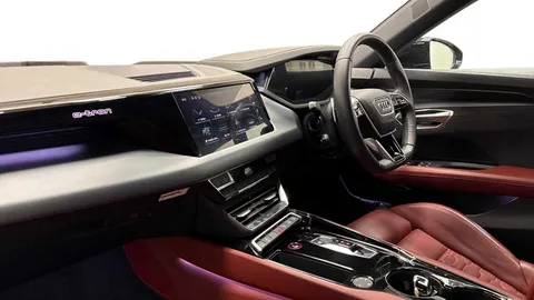 BD72YBG Audi e-tron GT 93.4kWh Auto quattro 4dr Thumbnail #7