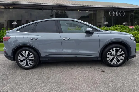 3 of 54 for Audi Q4 e-tron Q4 Sportback (O) Sport 40 e-tron 150,00 kW