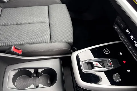 23 of 54 for Audi Q4 e-tron Q4 Sportback (O) Sport 40 e-tron 150,00 kW