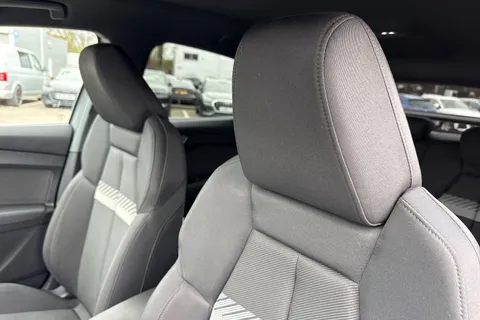 24 of 54 for Audi Q4 e-tron Q4 Sportback (O) Sport 40 e-tron 150,00 kW