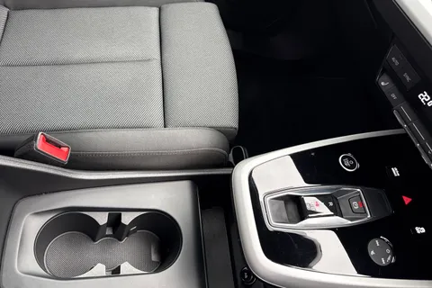 48 of 54 for Audi Q4 e-tron Q4 Sportback (O) Sport 40 e-tron 150,00 kW