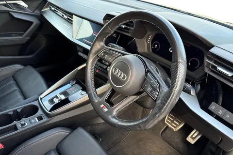 DE22VLL Audi A3 Sportback S line 35 TFSI  150 PS S tronic Thumbnail #15