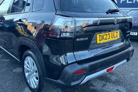 DK23ULZ Suzuki S-Cross 1.4 Boosterjet MHEV Motion Euro 6 (s/s) 5dr Thumbnail #9