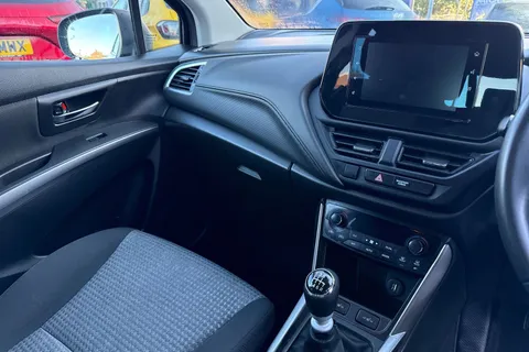 DK23ULZ Suzuki S-Cross 1.4 Boosterjet MHEV Motion Euro 6 (s/s) 5dr Thumbnail #21