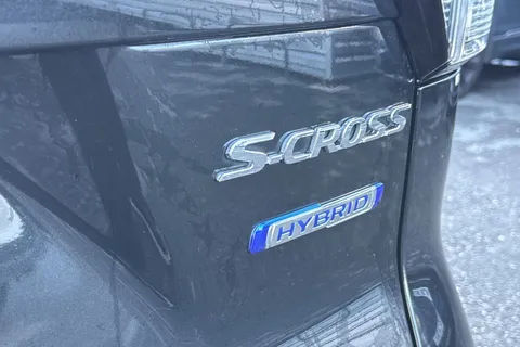 DK23ULZ Suzuki S-Cross 1.4 Boosterjet MHEV Motion Euro 6 (s/s) 5dr Thumbnail #32