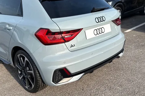 Audi A1 1.0 TFSI 30 Black Edition Sportback Euro 6 (s/s) 5dr Thumbnail #8