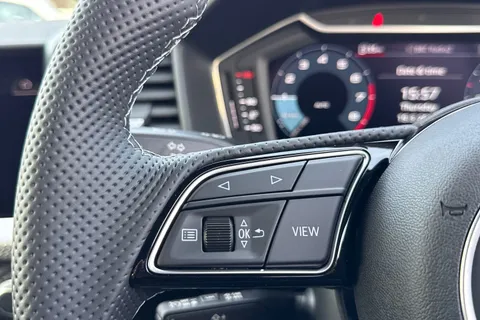 Audi A1 1.0 TFSI 30 Black Edition Sportback Euro 6 (s/s) 5dr Thumbnail #26