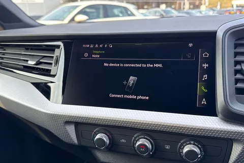 Audi A1 1.0 TFSI 30 Black Edition Sportback Euro 6 (s/s) 5dr Thumbnail #36