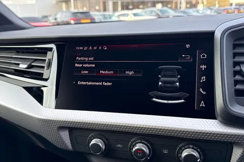 Audi A1 1.0 TFSI 30 Black Edition Sportback Euro 6 (s/s) 5dr Thumbnail #40