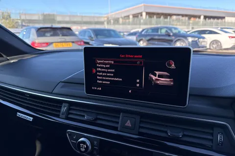 34 of 52 for Audi A4 Avant Avant Black Edition 2.0 TFSI quattro 252 PS S tronic