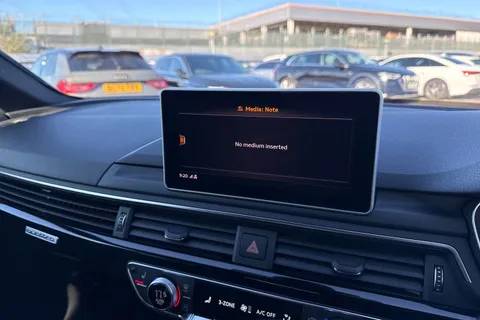 38 of 52 for Audi A4 Avant Avant Black Edition 2.0 TFSI quattro 252 PS S tronic