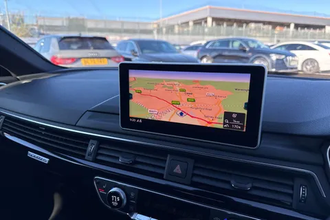 42 of 52 for Audi A4 Avant Avant Black Edition 2.0 TFSI quattro 252 PS S tronic