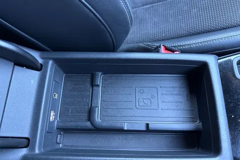 47 of 52 for Audi A4 Avant Avant Black Edition 2.0 TFSI quattro 252 PS S tronic