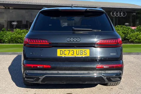 DC73UBS Audi Q7 MY23.5 Black Edition 50 TDI quattro 286 PS tiptronic Thumbnail #5